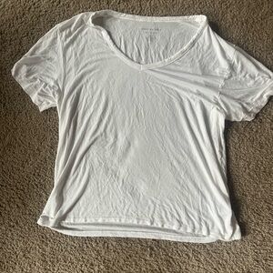 American Eagle Outfitters White Relaxed Short Sleeve T-Shirt